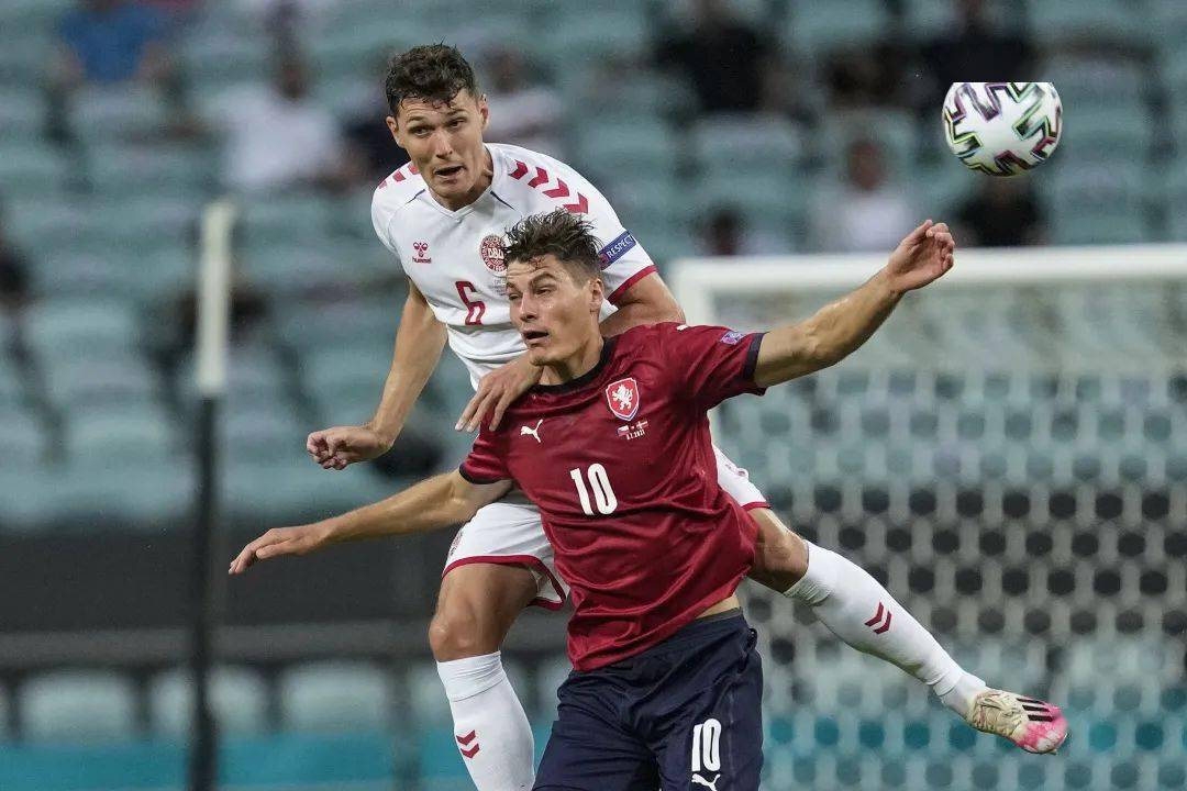 包含捷克击败英格兰奇迹逆转晋级的词条 包含捷克击败英格兰奇迹逆转晋级的词条