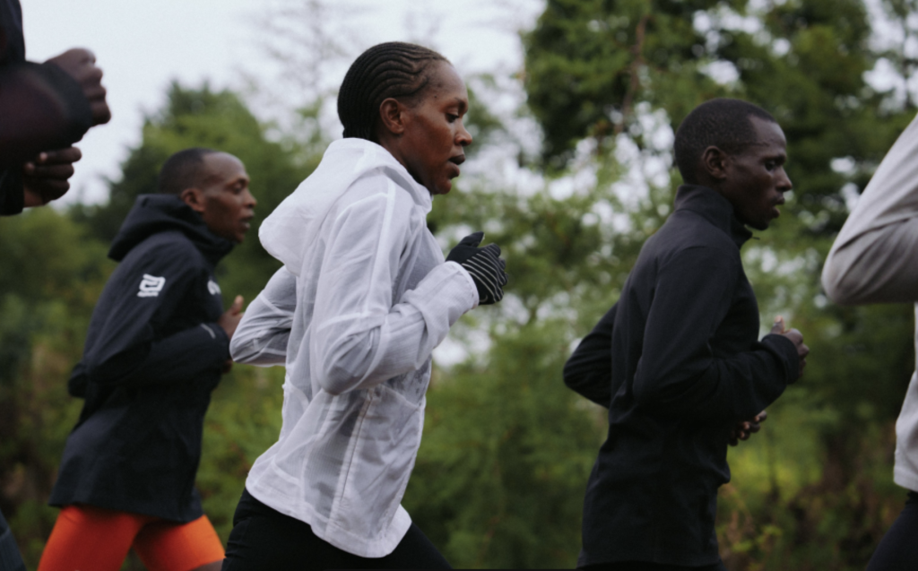 运动员们为场上的挑战做好准备 运动员们为场上的挑战做好准备