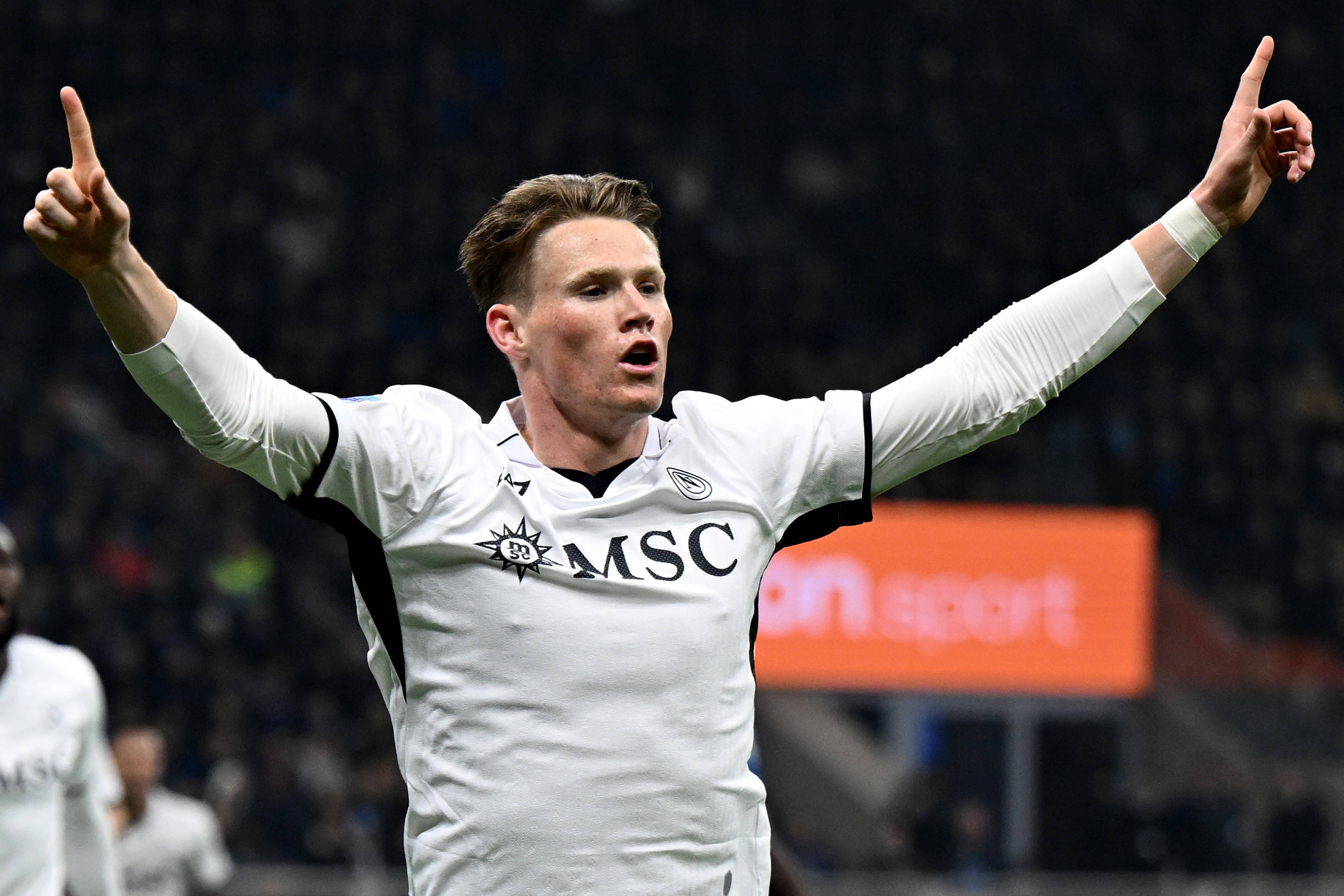 那不勒斯球员发挥出色,或打破客场魔咒 那不勒斯球员发挥出色,或打破客场魔咒