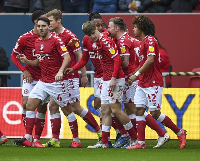 拜仁客场战胜罗马,全取三分 拜仁客场战胜罗马,全取三分