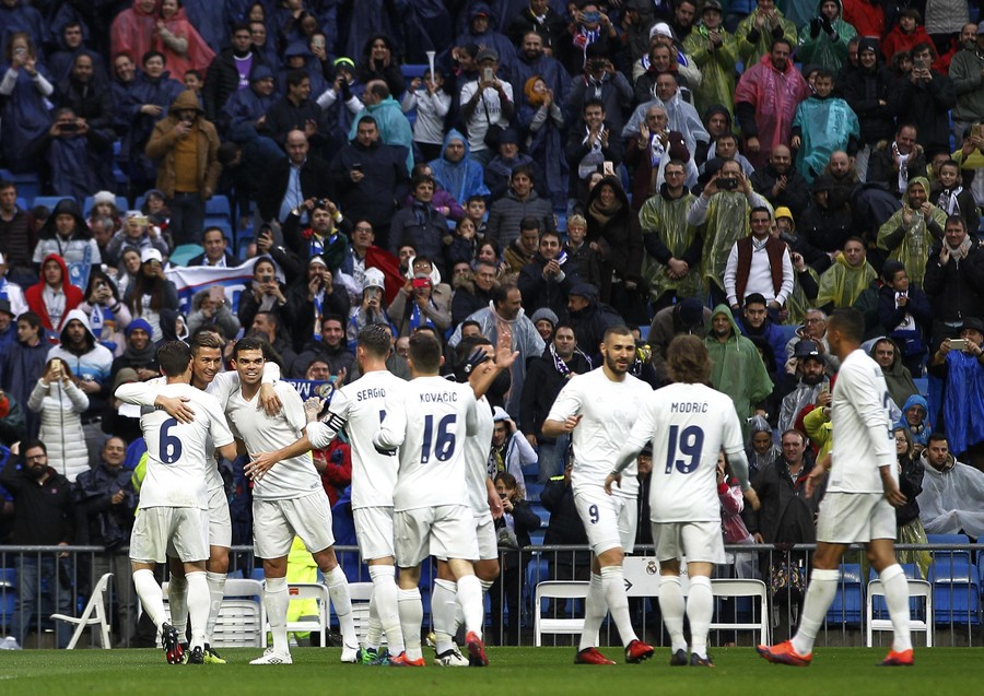 关于伦敦西汉姆客场逼平巴黎圣日耳曼,积分榜上升的信息 关于伦敦西汉姆客场逼平巴黎圣日耳曼,积分榜上升的信息