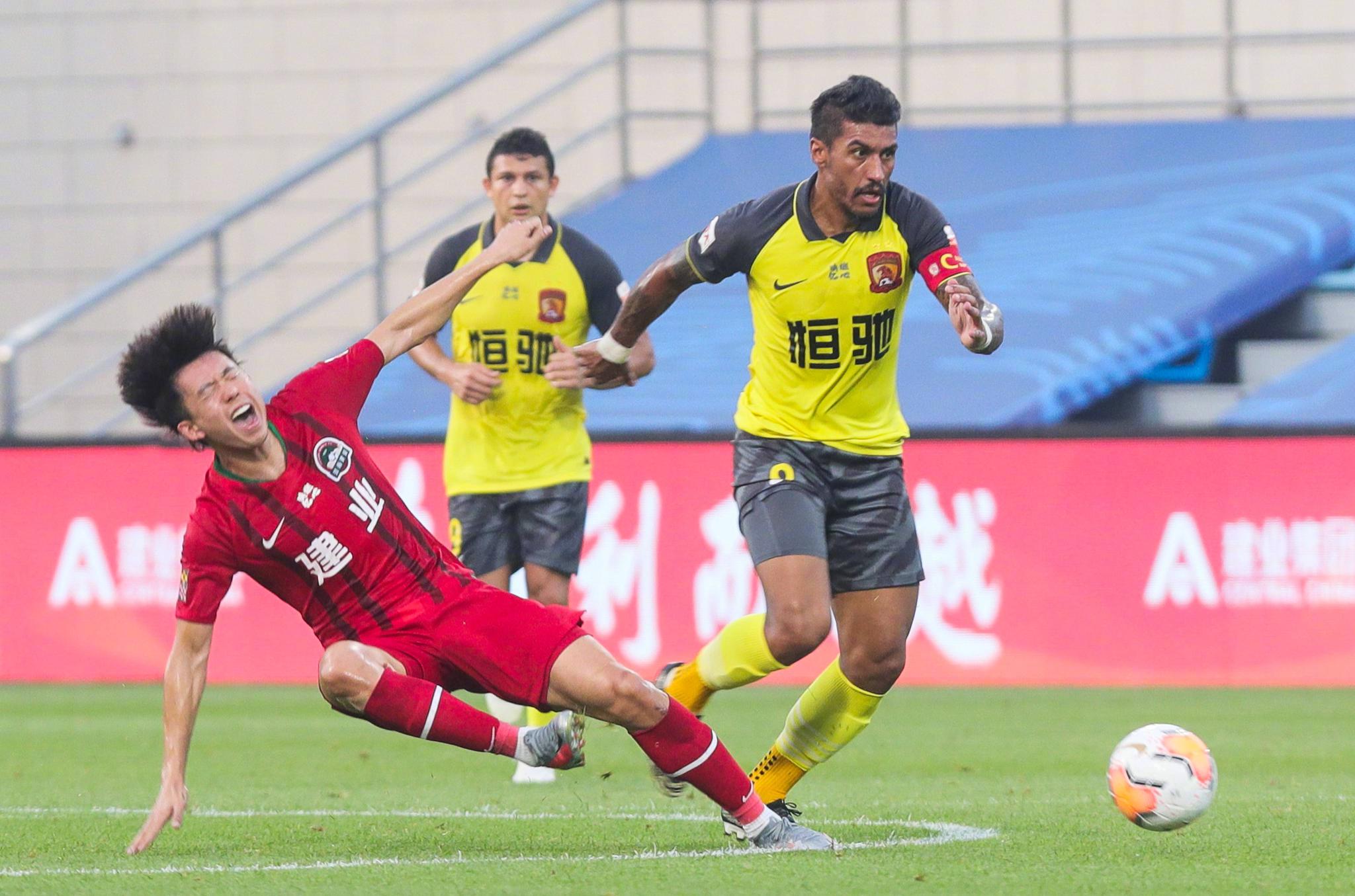 广州恒大晋级下一轮,强势夺取胜利 广州恒大晋级下一轮,强势夺取胜利