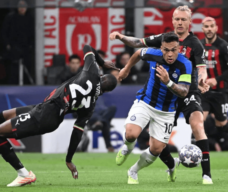 关于AC米兰球员因伤病逐渐康复，备战下场比赛的信息