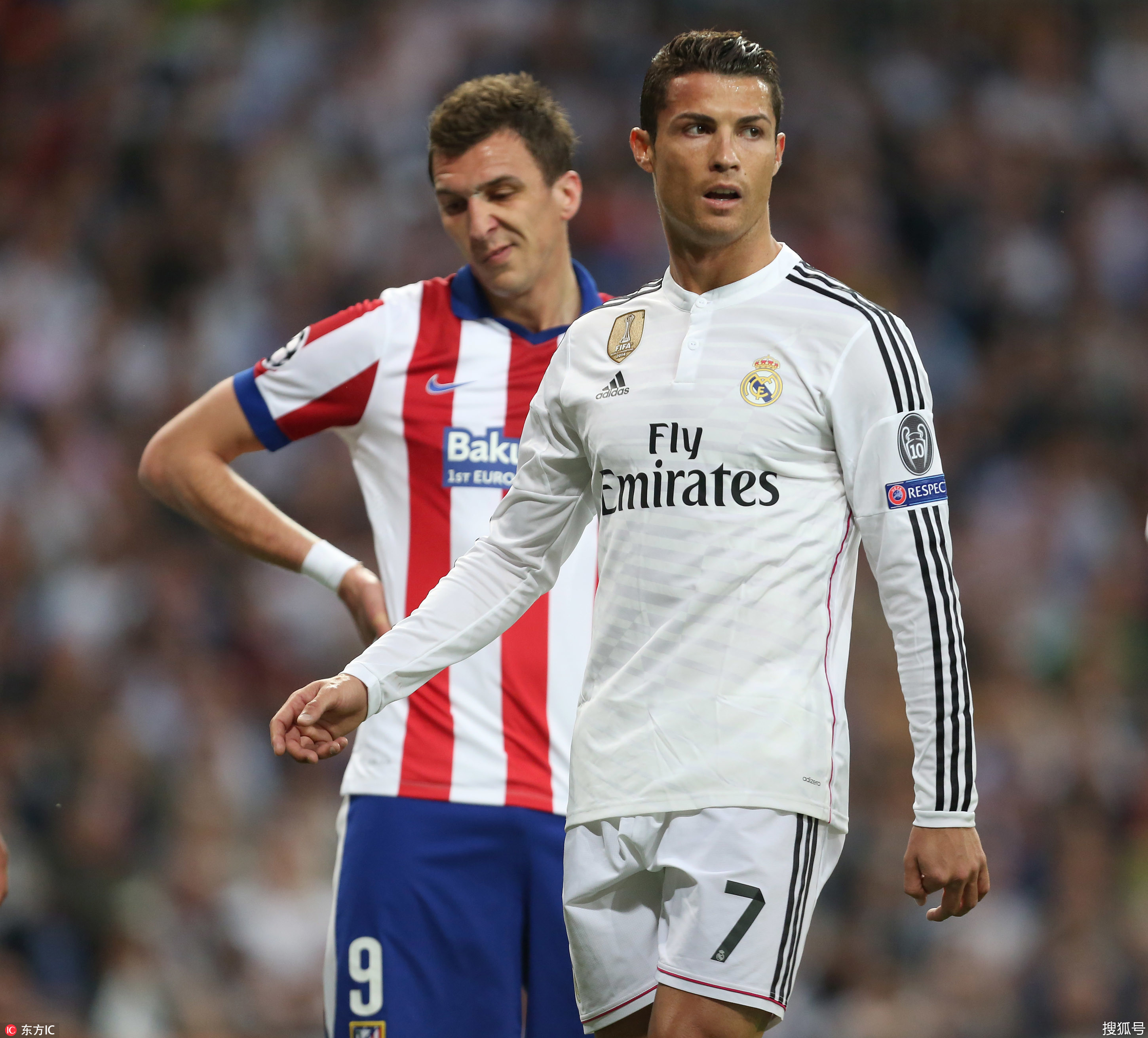 阿贾克斯抑遏对手，顺利擒下16强位置！