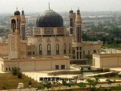 巴格达华沙齐力同行,团结一心 巴格达华沙齐力同行,团结一心