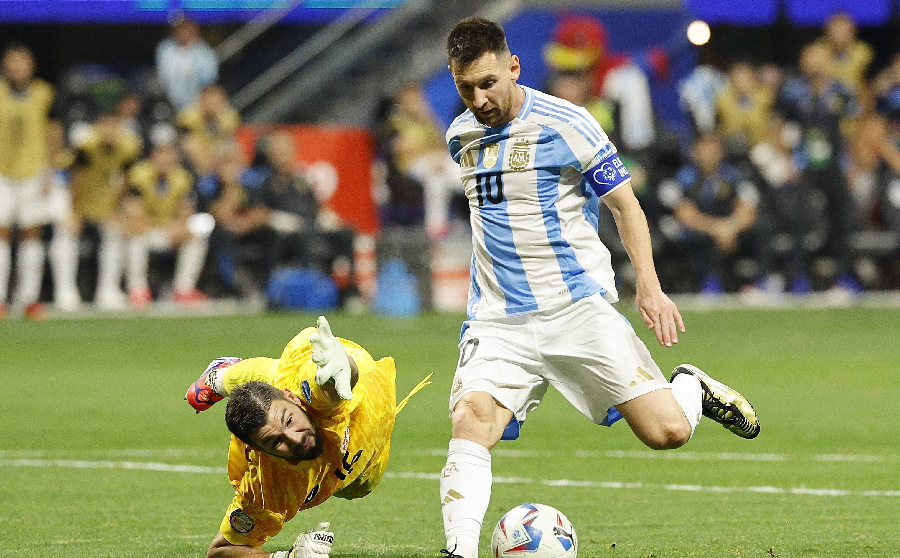 阿根廷男篮上演绝杀逆袭进四强 阿根廷男篮上演绝杀逆袭进四强