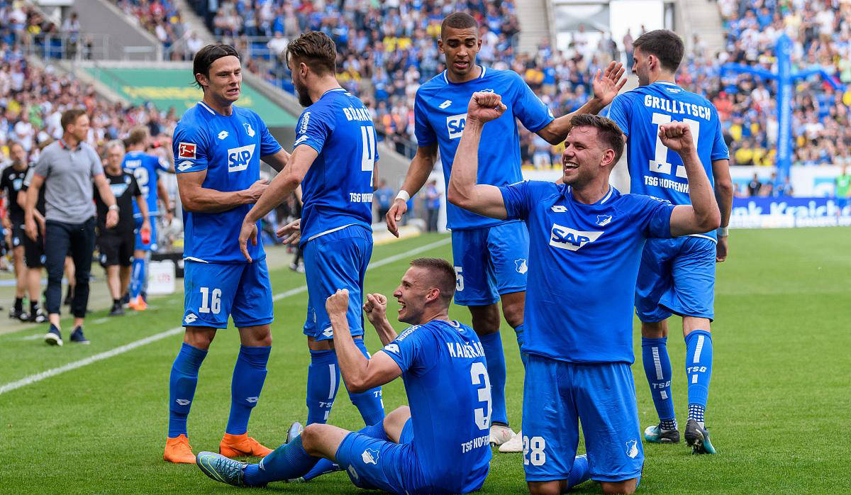 塞维利亚遭遇不利,晋级前景蒙上迷雾 塞维利亚遭遇不利,晋级前景蒙上迷雾