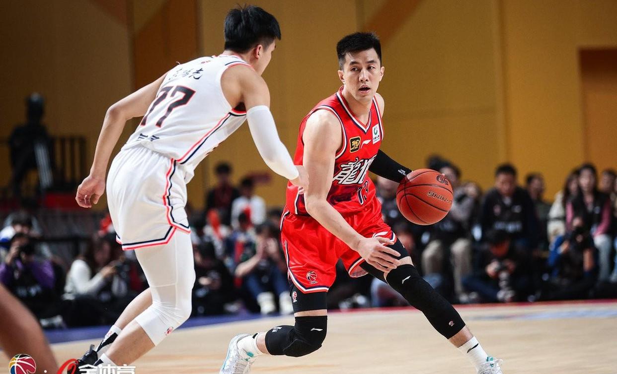 河北外线猛进反超,贵州队主场连败夭折 河北外线猛进反超,贵州队主场连败夭折