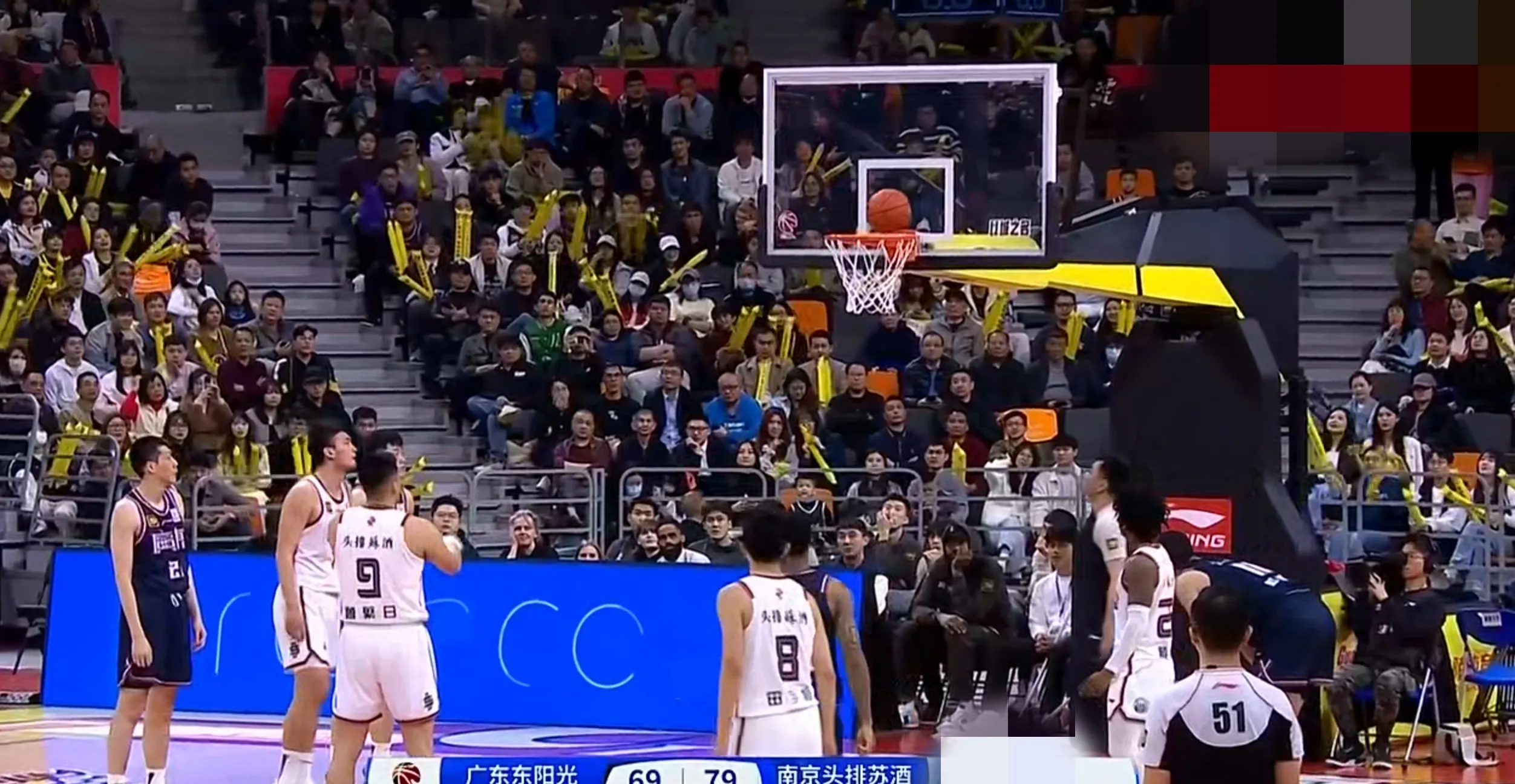 无法突破对手防守,遭遇惨败 无法突破对手防守,遭遇惨败