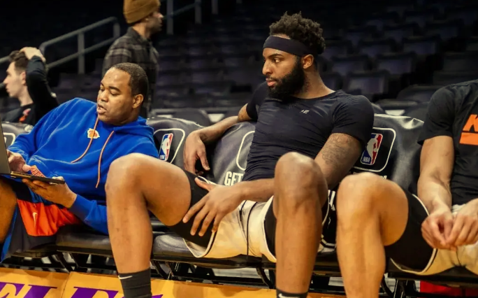 热火不敌篮网，罗宾逊命中率不高，缺乏投篮手感的简单介绍