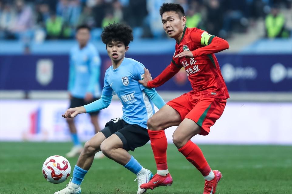 威根主场战平，保持不败纪录